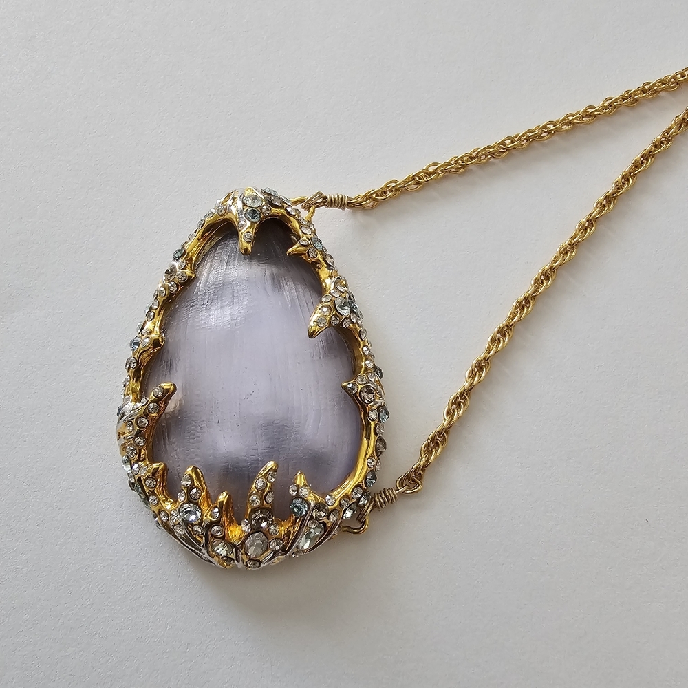 Alexis Bittar Gold Tone Lavender Lucite Crystal Teardrop Necklace 15.9g